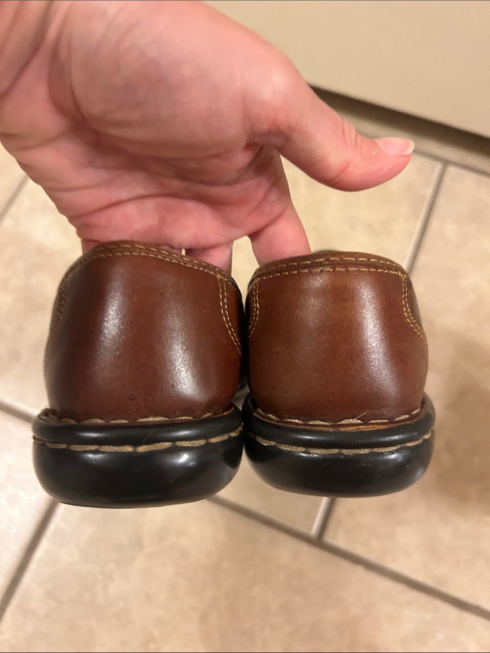 Born Brown Leather 7.5 Tassel Slip-On Loafers for - Picture 6 of 7
